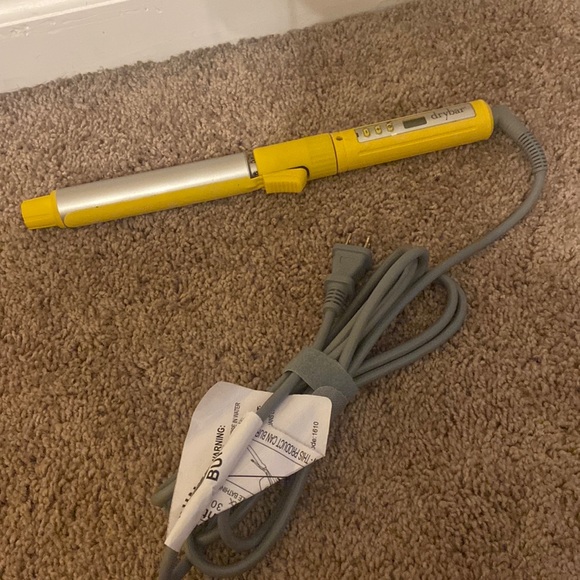 DryBar 3 day Bender 1” Barrel Digital Curling Iron - Picture 1 of 4